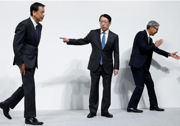 Mitsubishi quiere sumarse a la fusión de Nissan y Honda Mitsubishi quiere sumarse a la fusión de Nissan y Honda