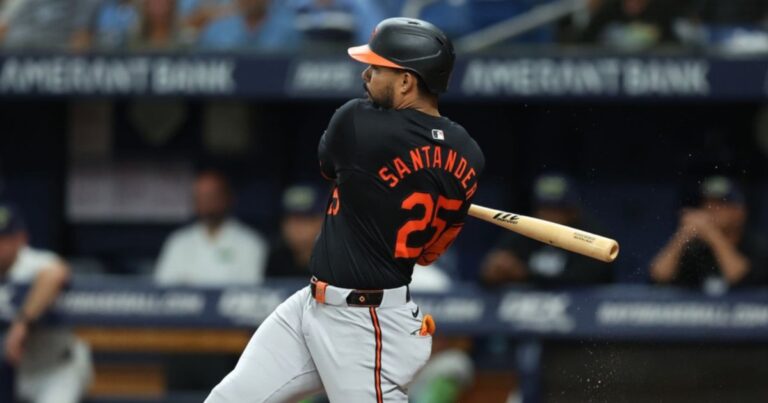 Este equipo lleva la delantera en la disputa por Anthony Santander (+video)