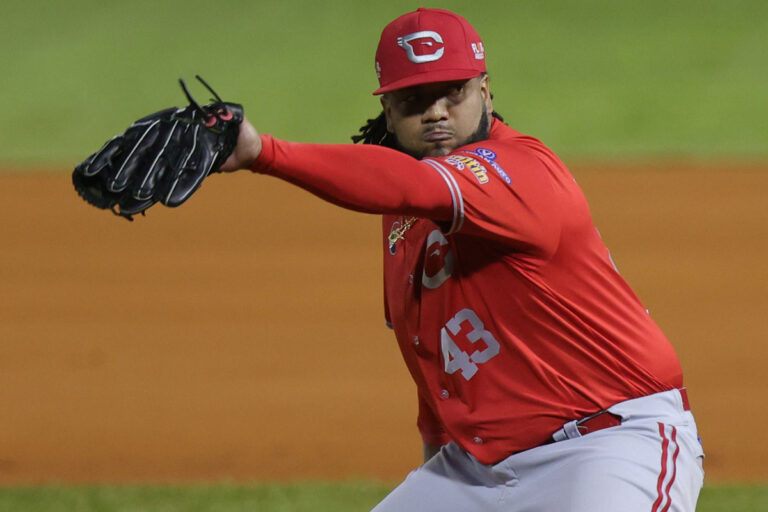 Cardenales sigue indetenible con su quinto triunfo en fila