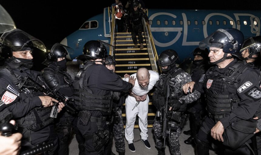 El Salvador sobre venezolanos deportados: “Son criminales” El Salvador sobre venezolanos deportados: “Son criminales”