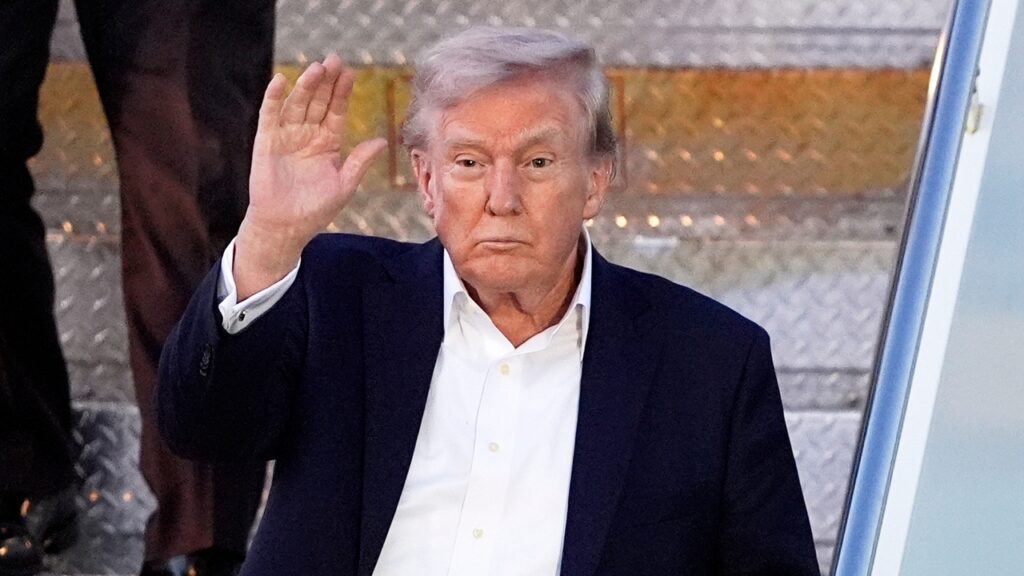 Estados Unidos se abre “a la posibilidad de un acuerdo con China” mientras mantiene su postura respecto a los aranceles Estados Unidos se abre “a la posibilidad de un acuerdo con China” mientras mantiene su postura respecto a los aranceles
