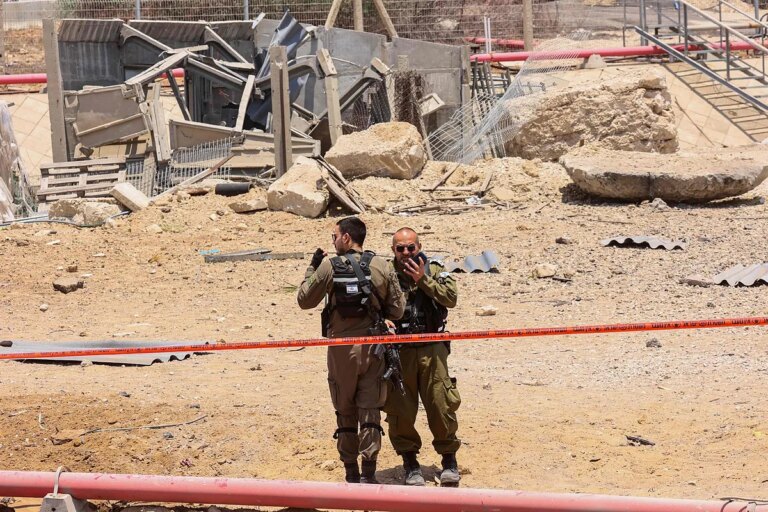 Israel golpea el corazón y el puño del régimen iraní