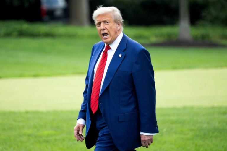 Trump Visitará El “Alcatraz De Los Caimanes”, Un Centro De Detención De Migrantes