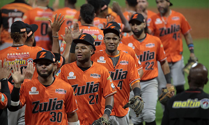 Águilas recibe a siete peloteros en canje múltiple con Magallanes Águilas recibe a siete peloteros en canje múltiple con Magallanes
