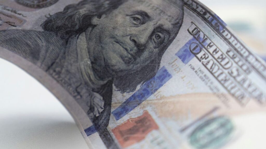 El dólar global se debilitó y el yen recortó pérdidas tras reacción moderada de Irán El dólar global se debilitó y el yen recortó pérdidas tras reacción moderada de Irán
