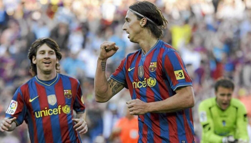 “Juega con estatuas, no con compañeros”, apoyó un ex compañero a Messi “Juega con estatuas, no con compañeros”, apoyó un ex compañero a Messi